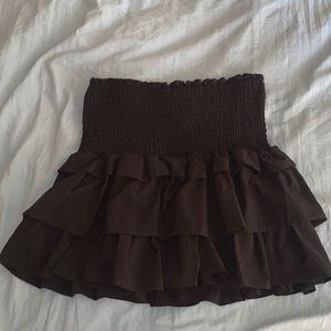 NWT pants store ruffle skirt